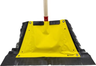 Innovative Schaufelpatsche zur Waldbrandbekämpfung vorgestellt