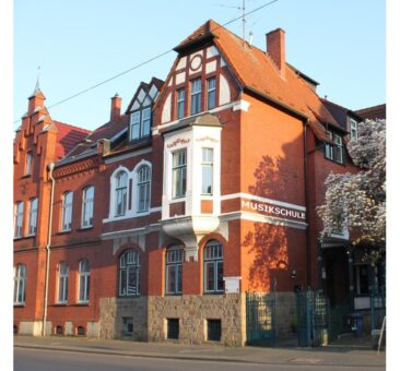 Musikschule Stern-Art bleibt: Gründerzeitvilla in Opladen wird nicht abgerissen und nicht verkauft