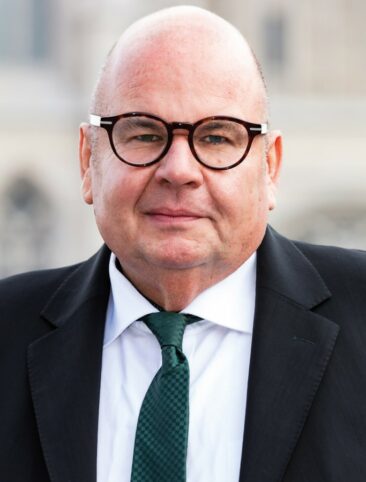 Alberto Mattle über Vertical Village – Zukunft oder schon Realität?