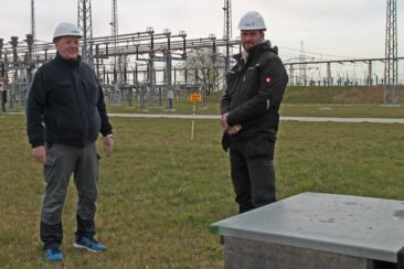 E.DIS engagiert sich für Artenschutz in Mecklenburg-Vorpommern: Bienenvölker am Umspannwerk angesiedelt