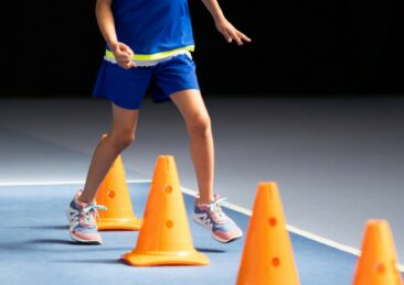 playToes: Joe Nimble entwickelt ersten Sportschuh für Kinder