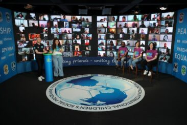 Football for Friendship 2021 organisiert Internationales Online-Camp der Freundschaft