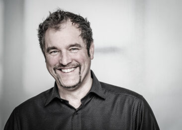 Debütautor Peter Jansen: „,SchubsEngel – Licht und Gedicht“‚ ist mein Herzensprojekt“