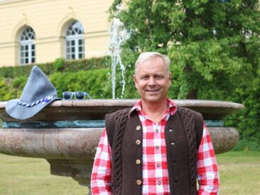 Die 9 lustigsten Beispiele für einen Elevator Pitch! Uwe Rieder, der bayerische Vertriebsfreak