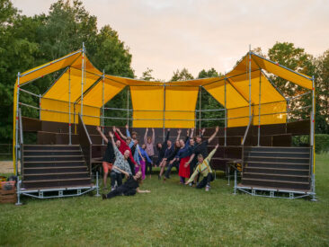 THEATER ON TOUR – Ein mobiles Amphitheater auf Reisen