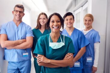 Gesundheit der Pflegekräfte stärken: #PflegeGoesTopfit