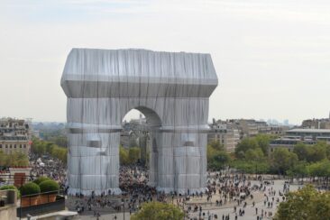 „L’Arc de Triomphe, Wrapped“ – Christos Vermächtnis, fertiggestellt mit Seilen von Gleistein