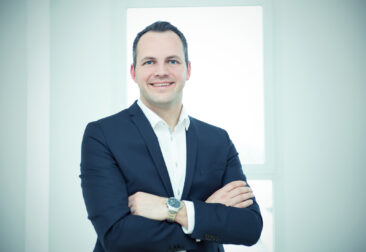 compexx Finanz AG: Expert:innen unterstützen bei Optimierung von Gewerbeversicherungen