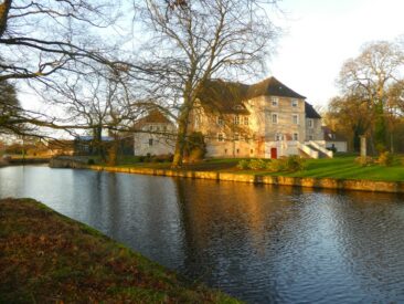 Weihnachtliche Glanzlichter auf Wasserschloss Mellenthin