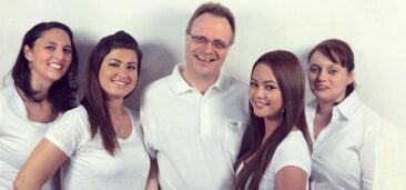 Mannheim, Ludwigshafen: Günstiger Zahnersatz Made in Germany – mit einem strahlenden Lächeln ins Jahr 2022