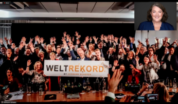 Weltrekord erneut geschafft – Stolbergerin ist Weltrekordhalterin im #zoomhackspeakerslam