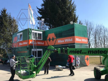 Container-Verkleidung – Max Wild