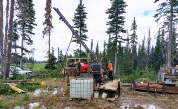 Kupferexplorer Alpha Copper plant Bohrungen auch auf Okeover-Projekt