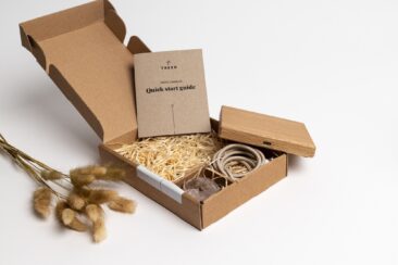 Quinta wird Distributor von TREED, den einzigartigen QI-Ladegeräten aus Vollholz