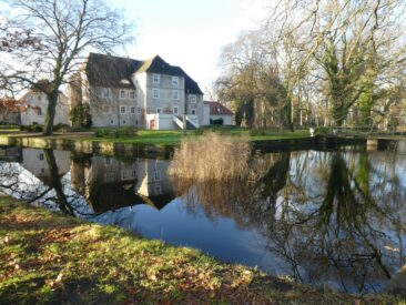 Attraktive Arrangements im Wasserschloss Mellenthin auf Usedom