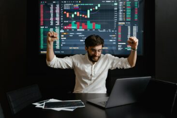 Geld sparen und anlegen: Die Grundregeln der Börse