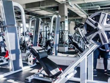 Wartungstermine der Sportgeräte im Fitnessstudio im Auge behalten