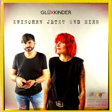 Was das aktuelle Erfolgs-Album von Taylor Swift mit dem Osnabrücker Deutsch-Pop Duo GLÜXKINDER zu tun hat!