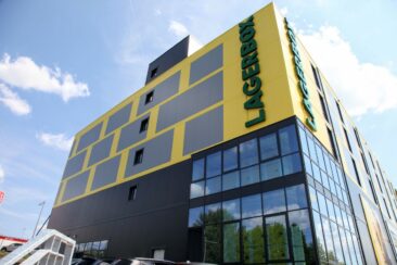 LAGERBOX baut in Berlin Lichtenberg-Marzahn aus