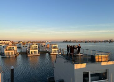 Einzigartiger Musikvideodreh auf schwimmendem Set