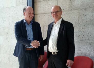 eTASK übernimmt die SMB AG