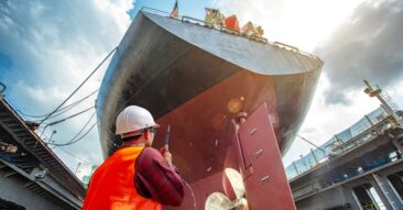 Leichter-als-Luft-Drohne reduziert Unfälle im Schiffbau