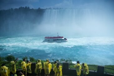Ab zu den Niagarafällen: Sunwave nimmt neue Single-Rundreise durch Ostkanada auf