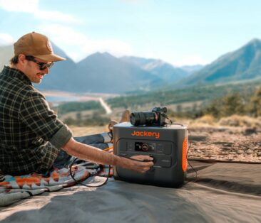 Grenzenlose Power für Fotografen und Abenteurer: Jackery zeigt Solargenerator Serie auf der Photo+Adventure