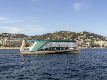 Herando Erfahrungen: THE ICON – Die Yacht von morgen