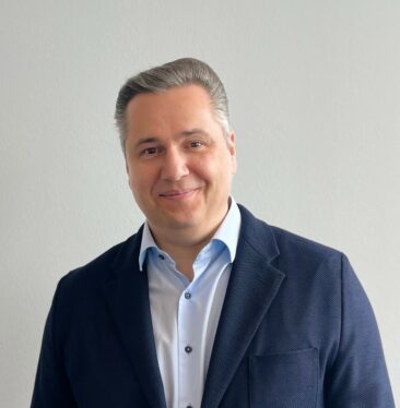 Oliver Völkl. Neuer Partner bei PKF WULF & PARTNER / Stuttgart