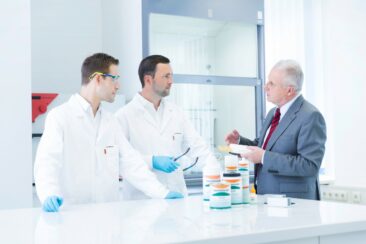 RUDERER KLEBETECHNIK: Klebstoff-Expertise von Profis für Profis für anspruchsvolle industrielle Anwendungen