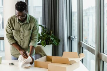 Manhattan Associates transformiert Retouren im Handel