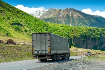 Transporte nach Georgien im Jahr 2023: So schützen Sie Ihre Güter mit Leichtigkeit