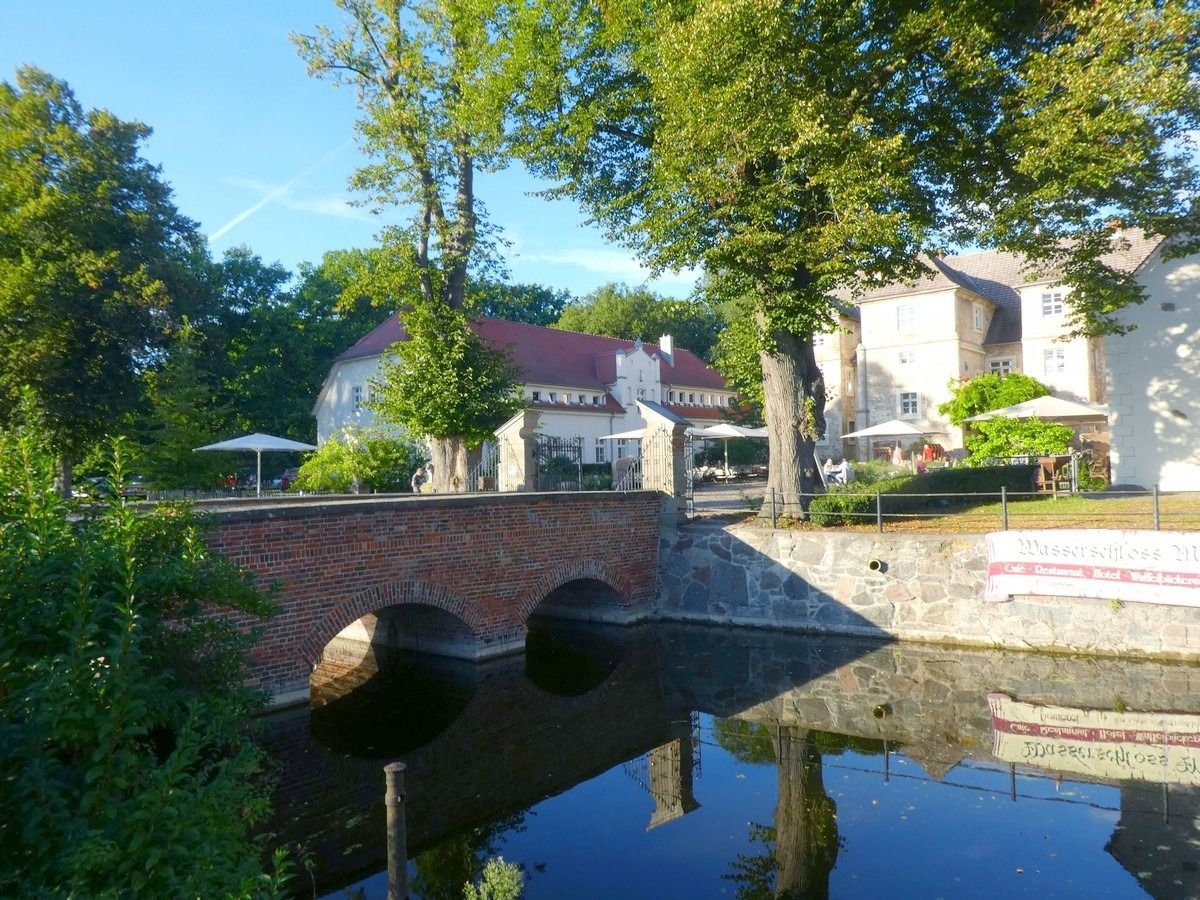 Vom Wasserschloss Mellenthin die Insel Usedom erkunden