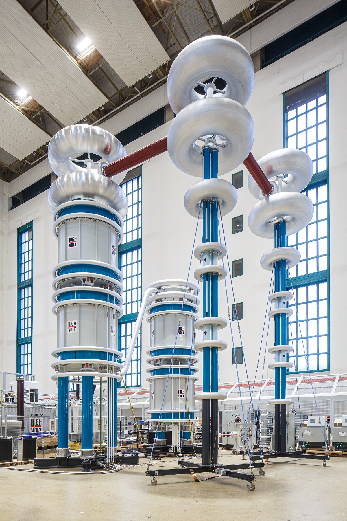 Hochspannungstechnologie für die Energiewende: HIGHVOLT bei Zukunft & Technik