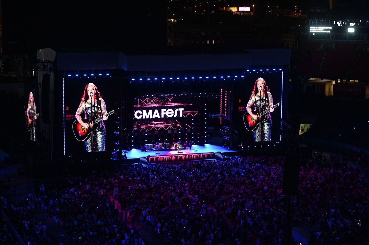 Weltweit größtes Country-Musik-Festival startet in Nashville