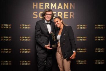 Excellence Award für Keynote Speakerin Nina Ofenloch