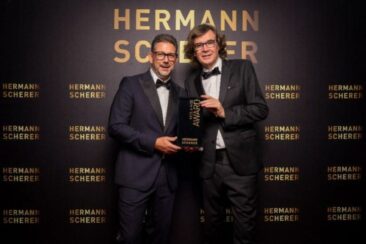 Excellence Award für Stefan Lingner beim internationalen Speaker Slam