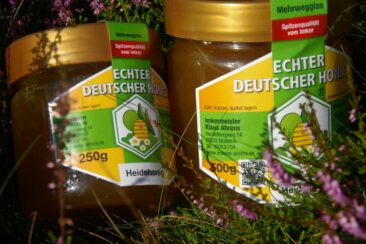 Honig von einer Berufsimkerei aus Norddeutschland