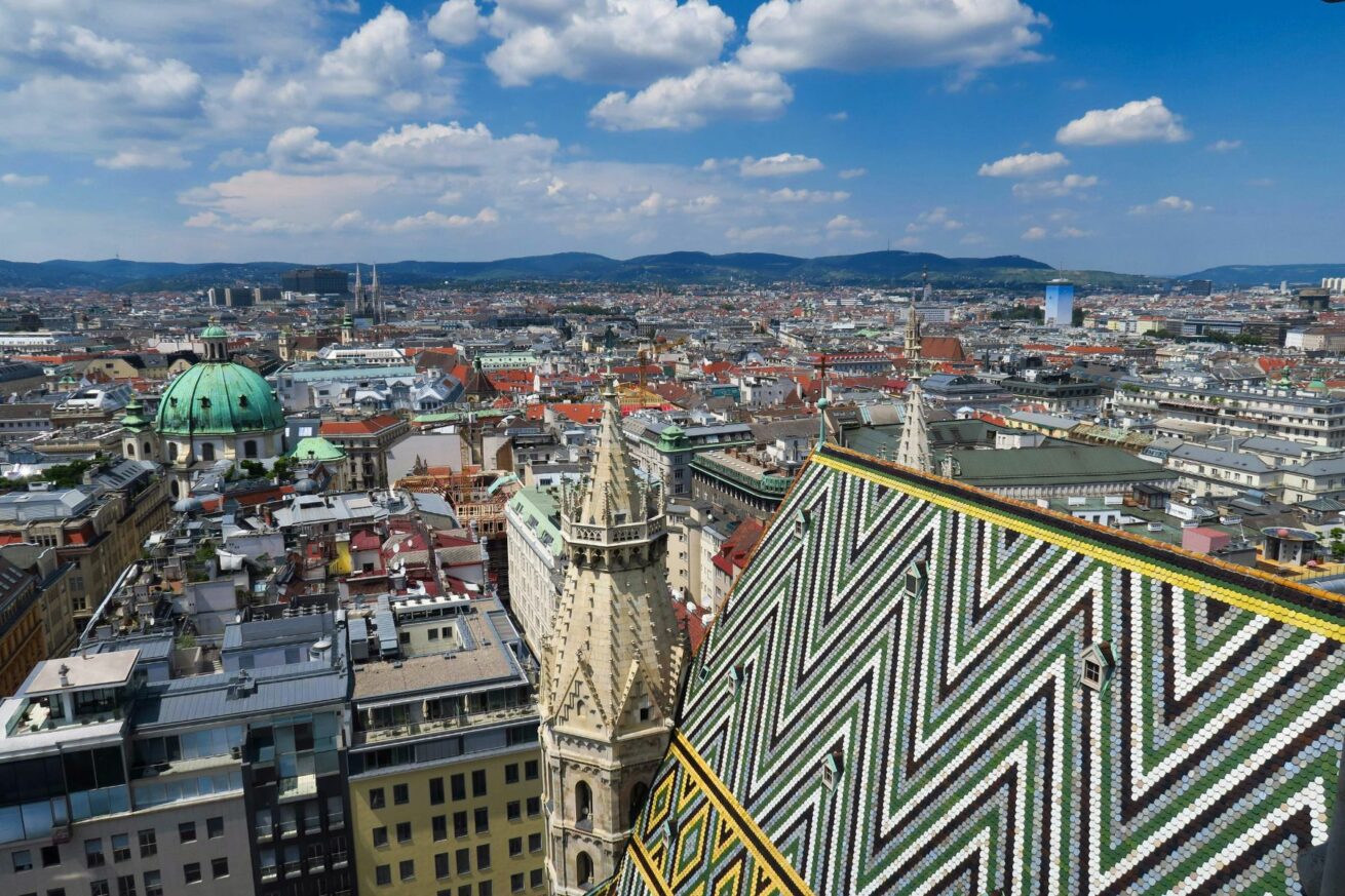 Kaffeehauskultur und Kaiserpaläste: Isac Schwarzbaum erkundet die Wiener Sehenswürdigkeiten