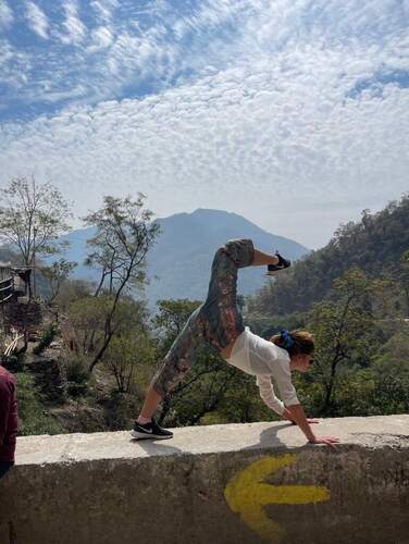 Online Yoga Teacher Training mit Gyan Heilyoga