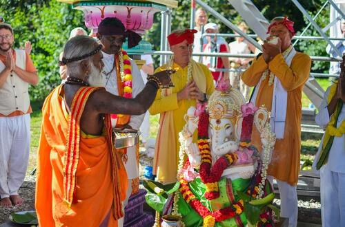 Yoga Vidya lädt ein zur Feier von Ganesha Chaturti am 27.08.2025 und Sahasra Ganapati Utsava am 29.08.2025