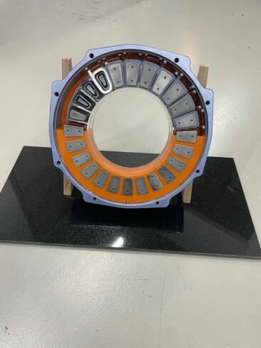 Axialflussmotoren – Lambda Resins ermöglicht die Serienreife durch Material- und Prozessinnovation