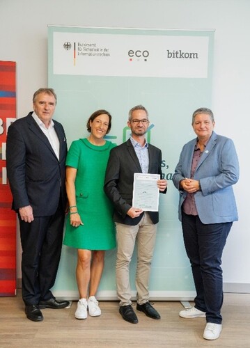 easy software in die Hall of Fame des BSI aufgenommen – Engagement für sichere E-Mail-Kommunikation ausgezeichnet