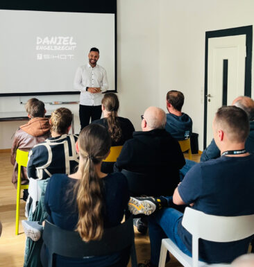 Gesundheit und Engagement verbinden: Inspirierendes Resilienz-Coaching trifft Blutspendeaktion mit dem DRK