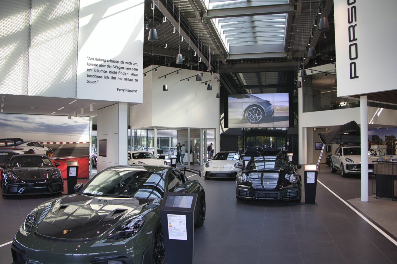 Porsche Zentrum Regensburg –  Ein Neubau mit Herausforderungen