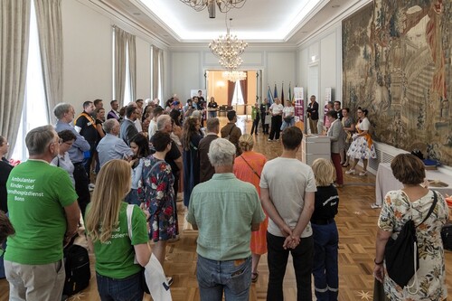 SC Lötters engagiert sich erneut beim Bonner Marktplatz – drei “Gute Geschäfte” unter Dach und Fach