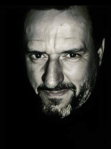 Wahrhaftigkeit statt Fassaden – die Literatur von Dario Pizzano