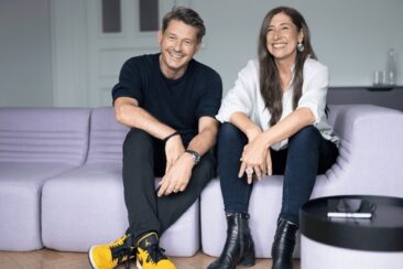 20 Jahre elfenbein studios: Hamburger Designagentur feiert Jubiläum