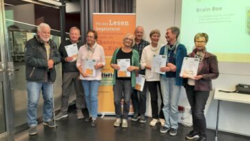 Lesepaten in Mössingen: Acht neue Mentorinnen starten nach den Herbstferien